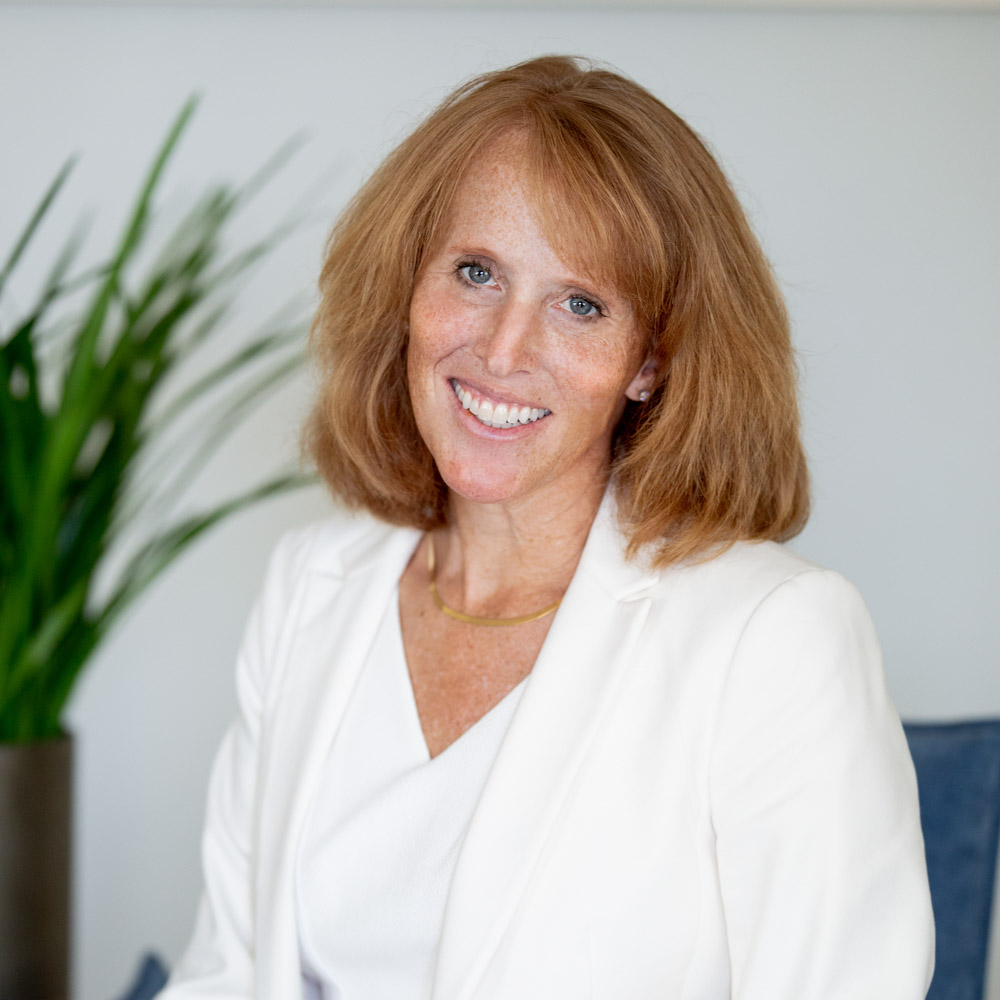 Lori Hamilton